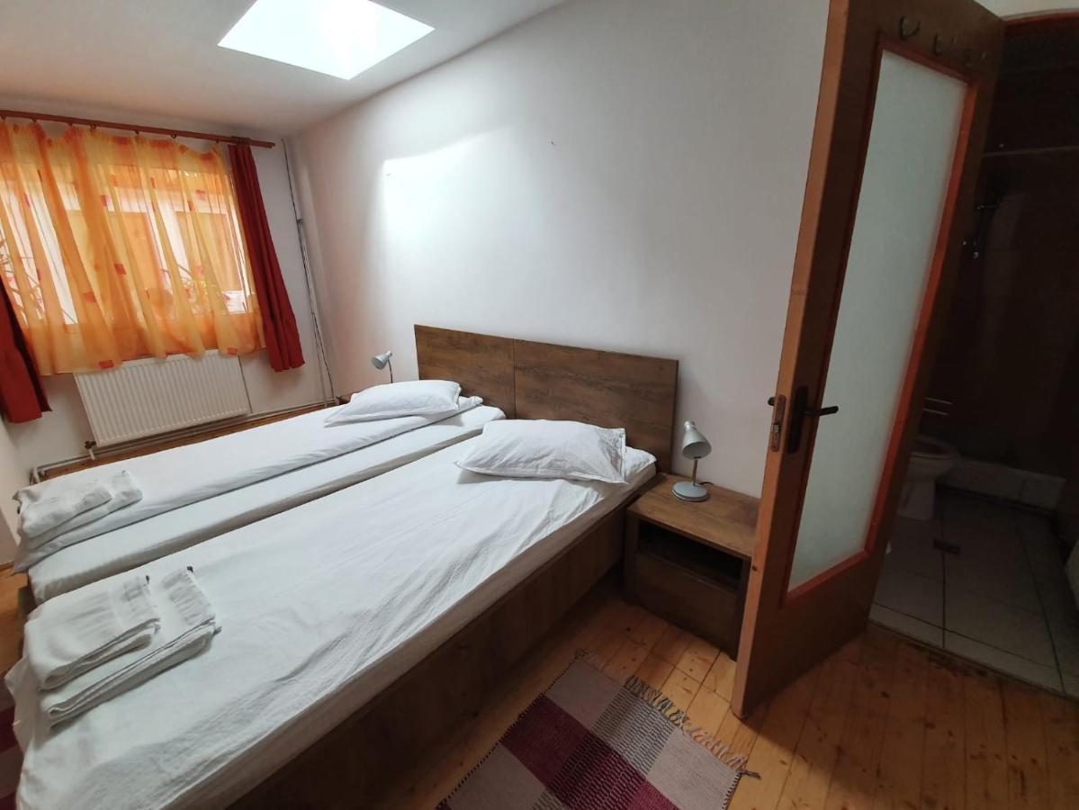 Casa Terezia Hotell Braşov Eksteriør bilde